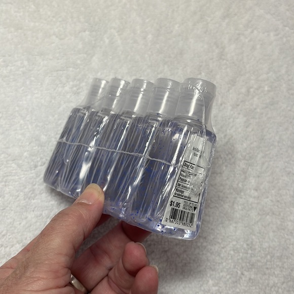 Sealed 5 Bath & Body Works PocketBac Eucalyptus Spearmint hand sanitizer +… - Picture 4 of 4